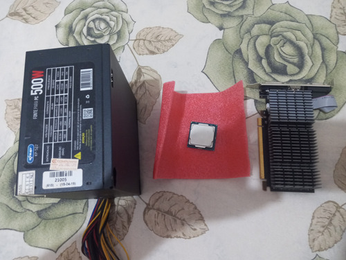  Processador I3 7100, Fonte 500w, Placa De Video Amd R5 2gb