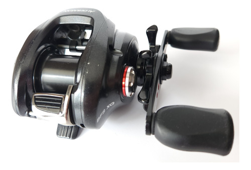 Carretilha Shimano Aldebaran Bfs Xg 145g 8.0:1 Direita Top