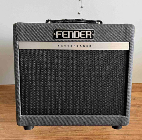 Fender Bassbreaker 007