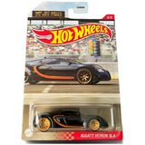 Hot Wheels Bugatti Veyron (2021)