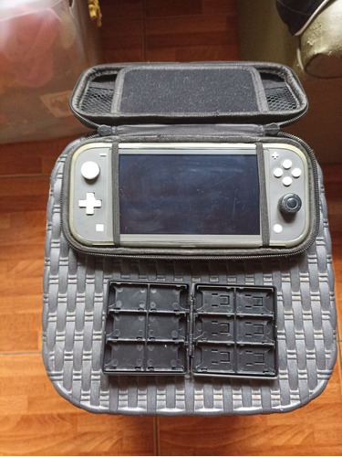 Nintendo Switch Lite Gris