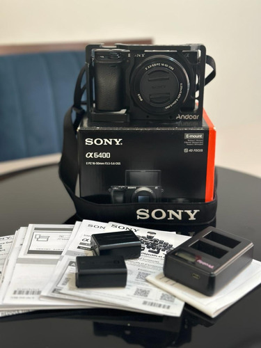 Câmera Sony Alpha A6400 +16-50mm Mirrorless +