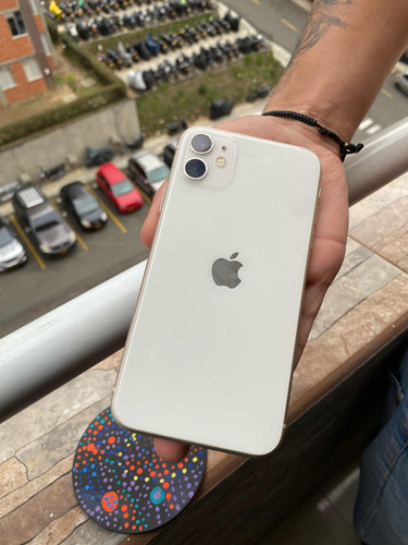 Celular iPhone 11 De 128 Gb