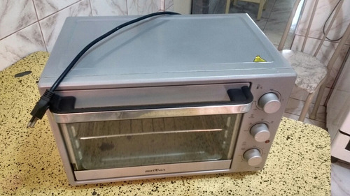 Forno Elétrico Britânia 32l Silver 127v~