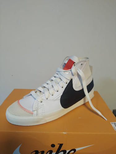 Nike Blazer Mid '77 Jumbo