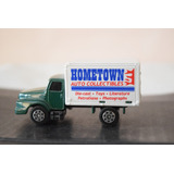 Camion Reparto   Hometown  Verde Maisto 1/76 C/caja 