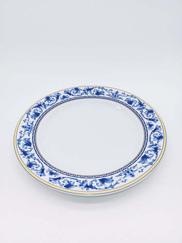 Plato Masas Porcelana Olmos Redonda 23,5 Cms