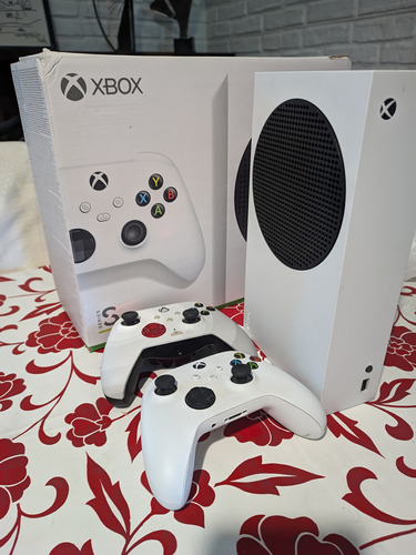 Consola Xbox Series S 512gb - Digital Blanco Con 2 Mandos