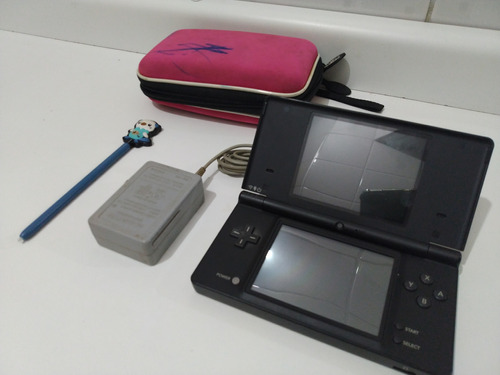 Nintendo Dsi Black + 1 Case + 1 Carregador + 1 Caneta + Cartão Sd 32gb  - Leia O Anuncio