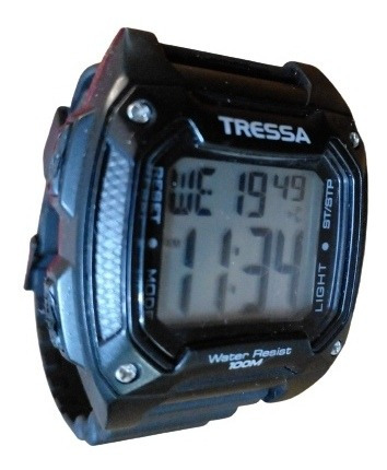 Reloj Tressa Water Resist 100m.