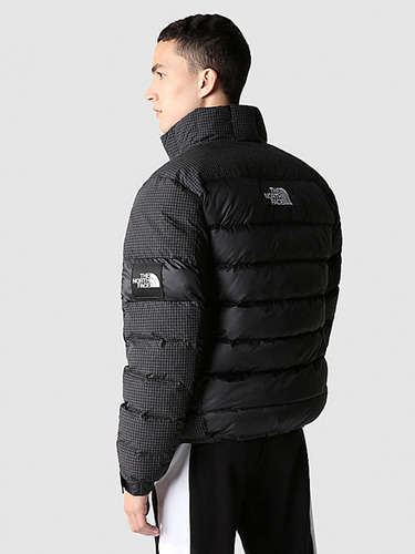 The North Face Campera Negra. Talle Large