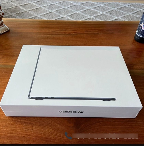 Apple Macbook Air 13'', Chip M2, 8 Cpu 8 Gpu, 256gb, (2022)