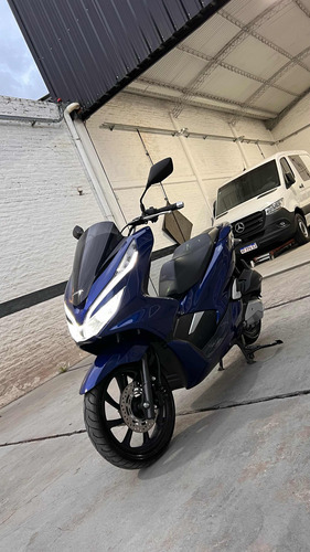 Moto Scooter Honda Pcx 150 Año 2022