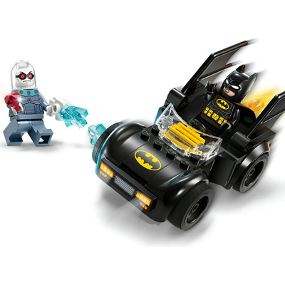 LEGO® DC Batman™: Batman y Batimóvil vs. Mr. Freeze™ 76301; juguete de aventuras de superhéroes con 2 minifiguras, regalo para niños 4+ | Envío gratis
