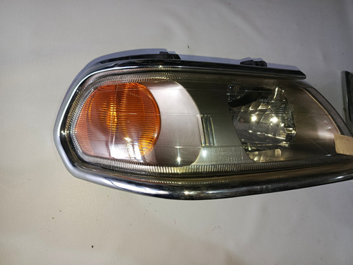 Faro Delantero Izquierdo Mitsubishi Montero Sport 2005-2008 Foto 4