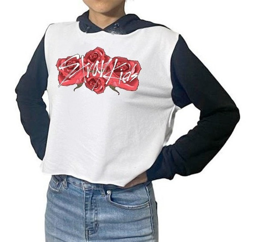 Sudadera Crop Top Bicolor Stray Kids Con Rosas