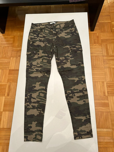 Pantalón Camuflado Cargo Forever 21 Talle 30 