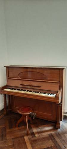 Piano Vertical Friedrich Meyer Alemán Berlín