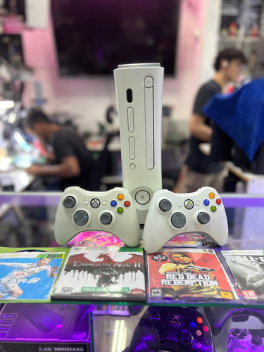 Microsoft Xbox 360 Arcade Color Blanco