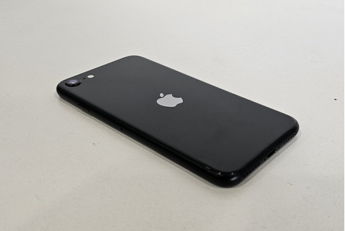 iPhone SE Negro