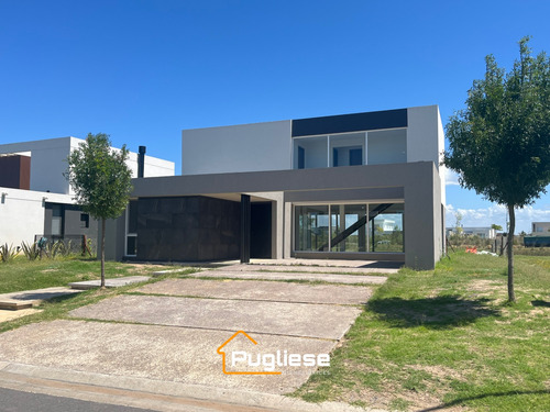 Casa A Estrenar En Costas Puertos Escobar Pileta Laguna Cochera - Imagen 2