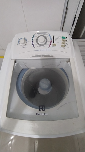 Máquina De Lavar Eletrolux Turbo 