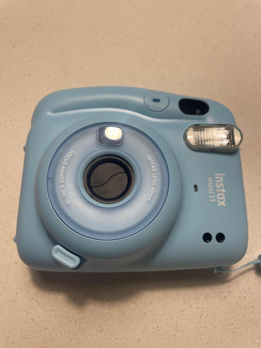 Cámara Instax Mini 11