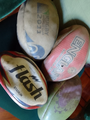 4 Viejas Pelotas De Rugby Liquido!!!