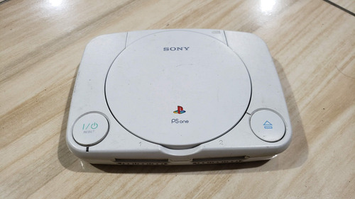 Playstation 1 Ps One Só O Aparelho Sem Nada.  Leitor Nao Leu!. Tá Com Defeito! 621. L2