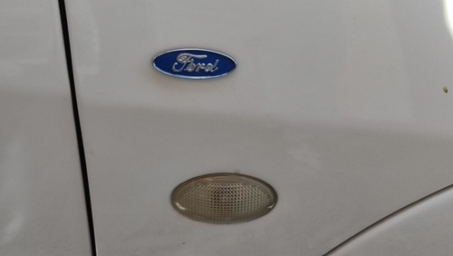 Emblema Ford Mini Lateral Ka Fiesta Power Max Move Guardabar Foto 2