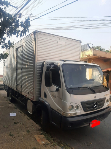 MERCEDES-BENZ  ACCELO 815 NO BAÚ DE 6,20 METROS