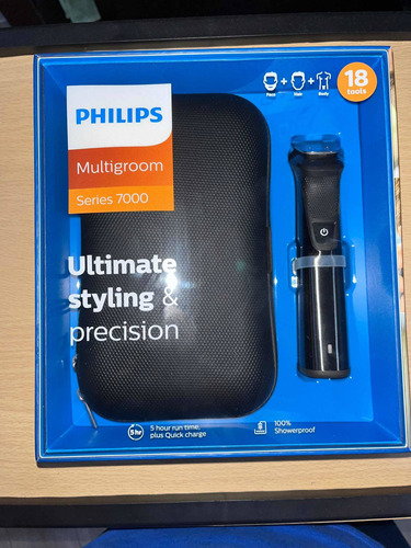 Philips Multigroom Recortador De Barba Set De Arreglo Negro