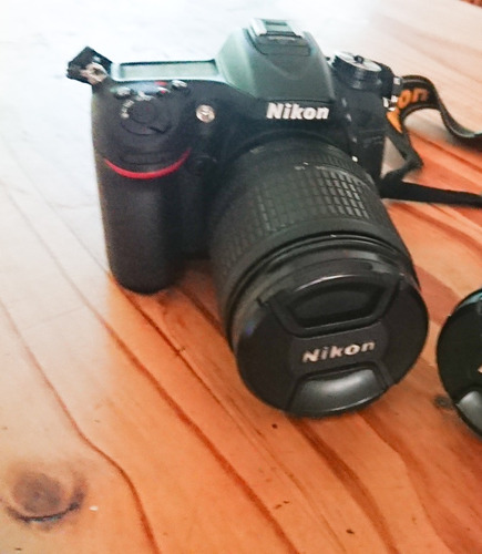 Cámara Nikon D7100 + Objetivo 18/105