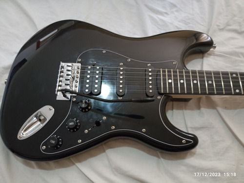 Guitarra Giannini G-101 Standard Black