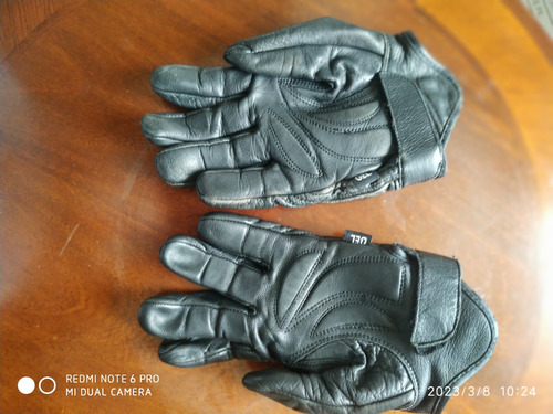 Guantes En Cuero Para Moto Usados En Buenas Condiciones