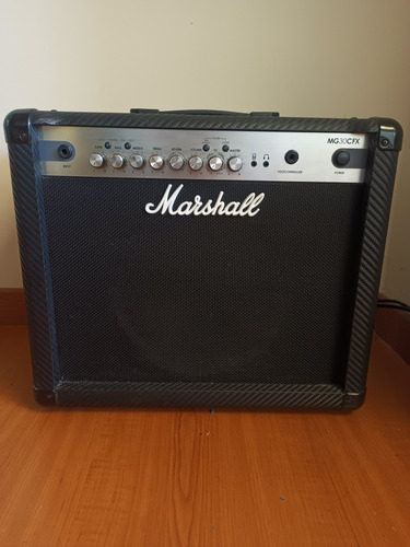 Amplificador Marshall Mg30cfx