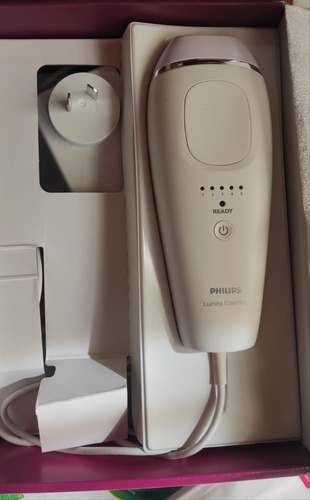 Depiladora Philips Lumea Essentail