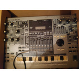 Sintetizador Roland Mc-505 Groovebox