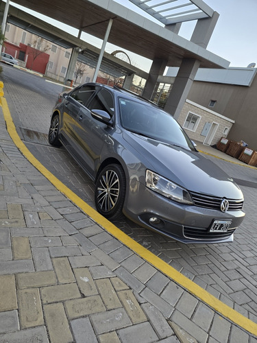 Volkswagen Vento 2012 2.0 Sportline Tsi 200cv