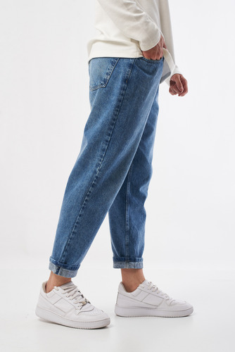 Jeans Rigido Regular Fit Con Dobles En Botamanga Hombre