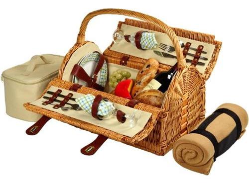 Picnic En Ascot Cesta De Picnic De Sauce De Sussex Con Servi