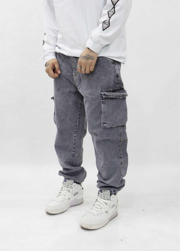 Jogger Jean Hombre Cargo Gris Mom