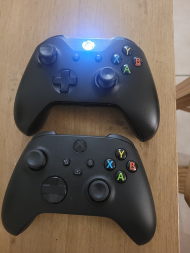 Xbox One - 512 Gb - Dos Joysticks