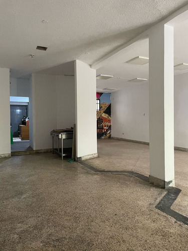 Alquiler De Local Comercial 160m2 - Imagen 2