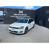 Volkswagen Golf Branco 2017