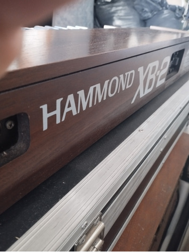 Órgano Hammond Xb2 