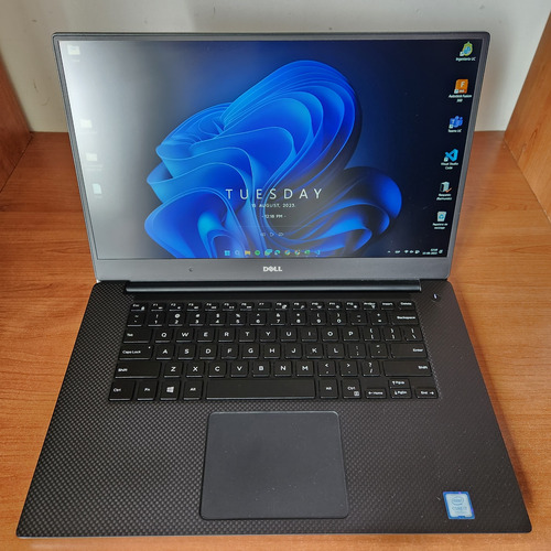 Dell Precision 5520 I7-7820hq 32gb Ram 512 Ssd Nvidia Quadro