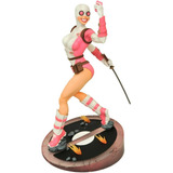 Diamond Select Gallery Marvel Gwenpool