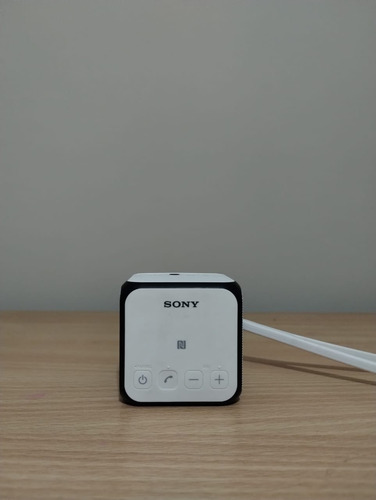 Parlante Sony Srs-x11 Portátil Con Bluetooth Blanco