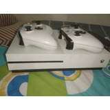 Microsoft Xbox One S 500gb Con Fifa 20 Blanco, 2 Controles.